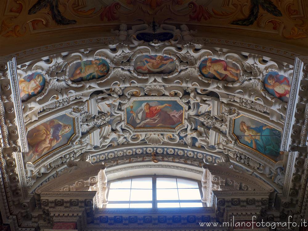 Vimercate (Monza e Brianza) - Volta della cappella di Santa Caterina nel Santuario della Beata Vergine del Rosario
